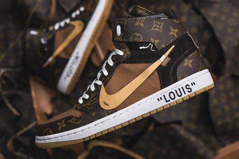 These Louis Vuitton OFF–WHITE x Nike Air Jordan 1s 